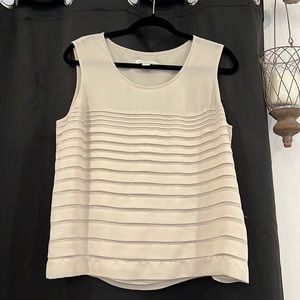 Coldwater Creek sleeveless blouse. Cream color. Size M